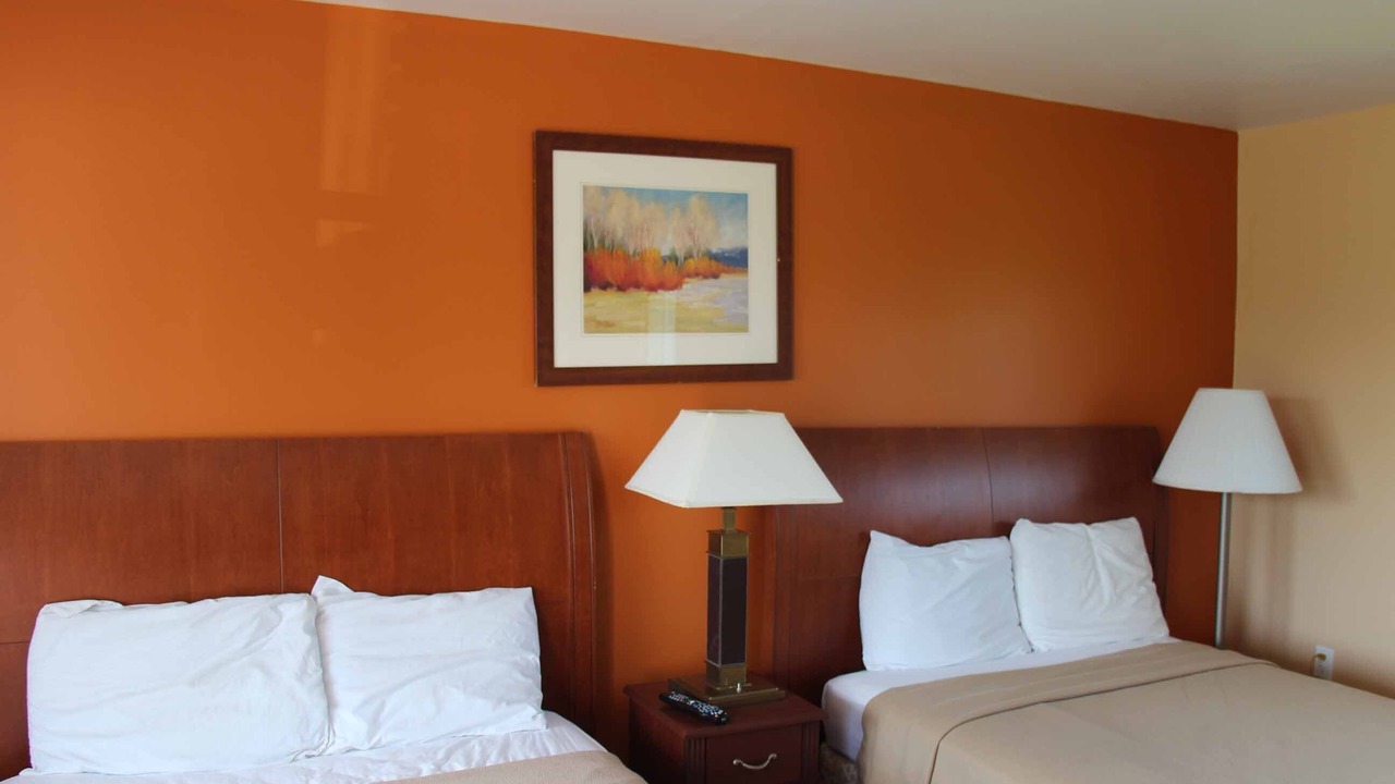 Photo of Bedroom in Kincardine