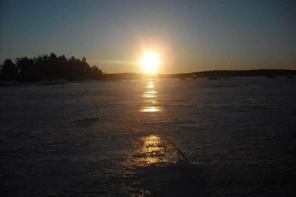 Photo of Others in Unorganized Centre Parry Sound