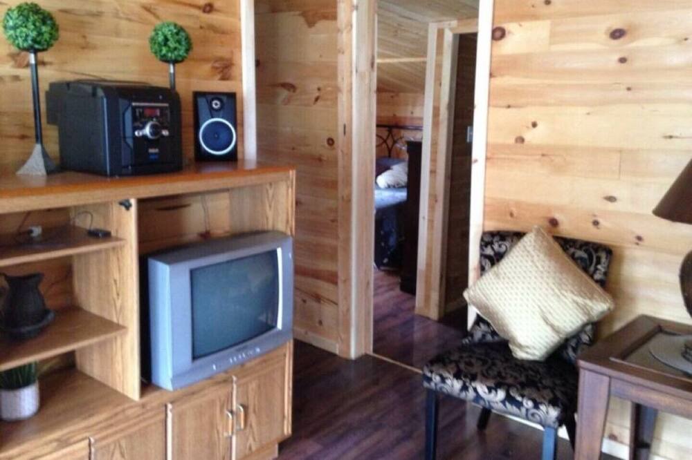 Photo of Bedroom in Unorganized Centre Parry Sound