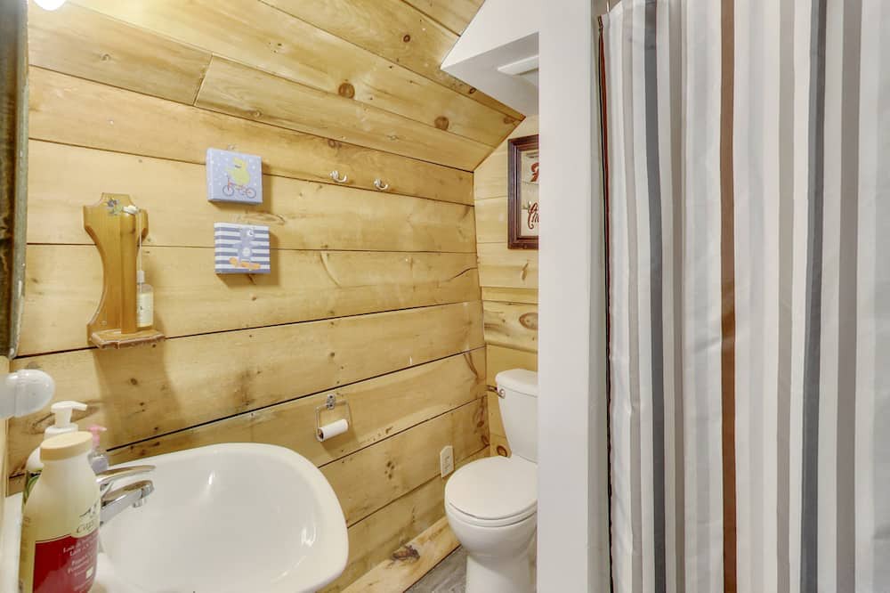 Photo of Bathroom in Quinte West