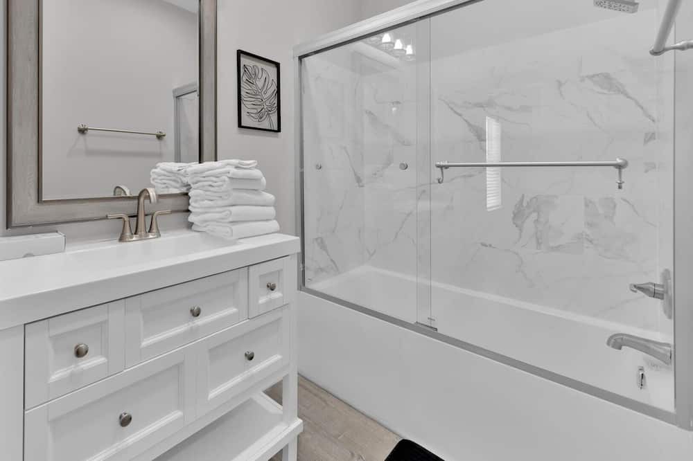 Photo of Bathroom in Miramar Beach