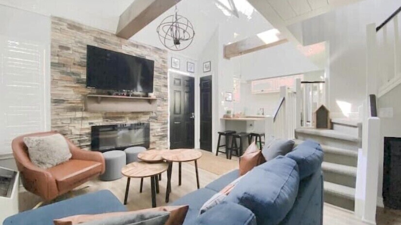 Photo of Livingroom in Craigleith