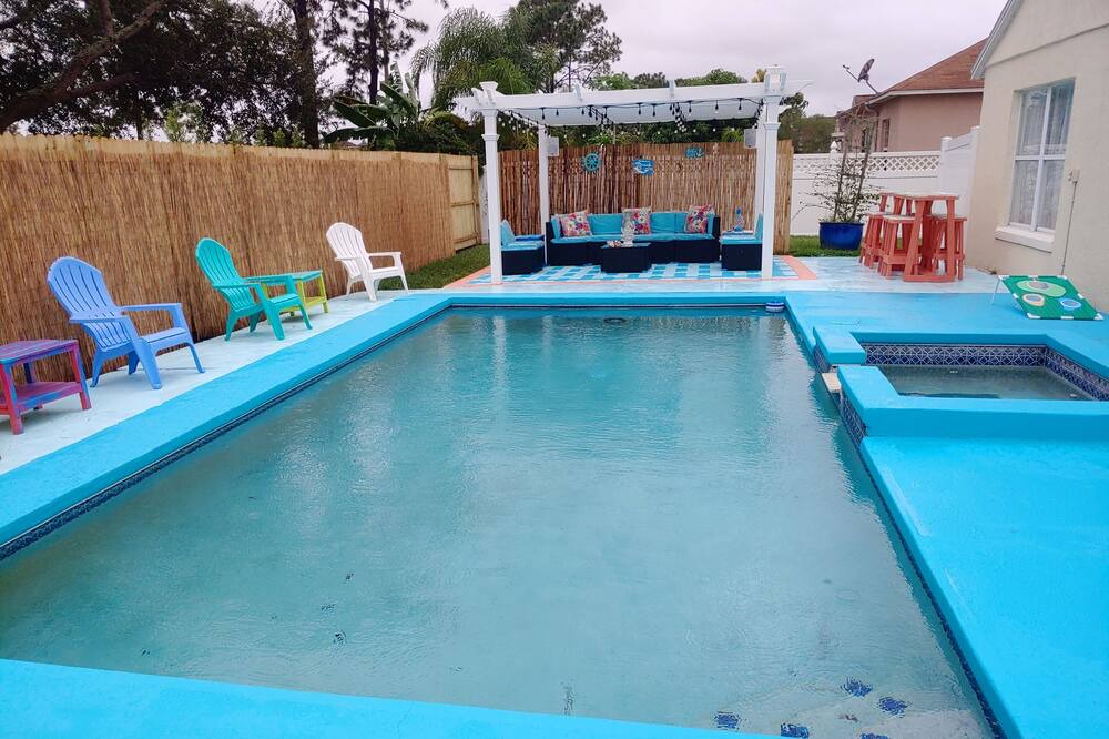 Photo of Outdoor in Southchase