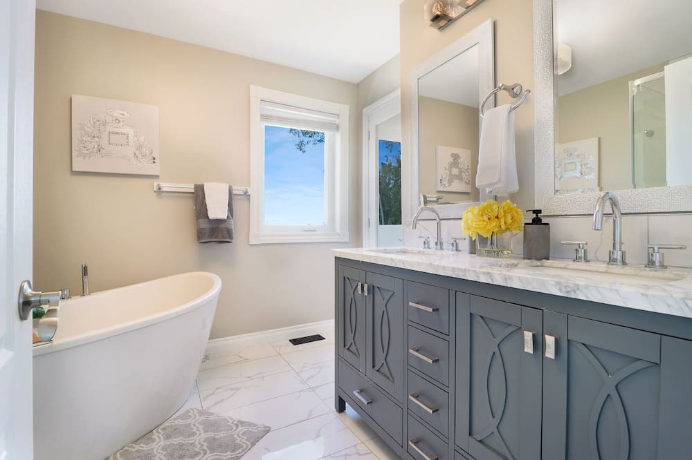 Photo of Bathroom in Prince Edward