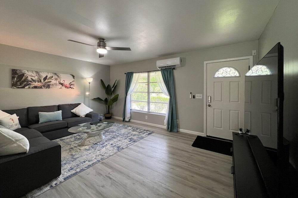 Photo of Livingroom in East County Civic Group
