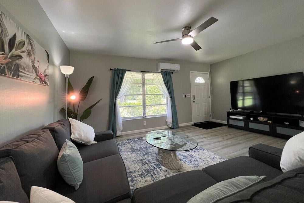 Photo of Livingroom in East County Civic Group