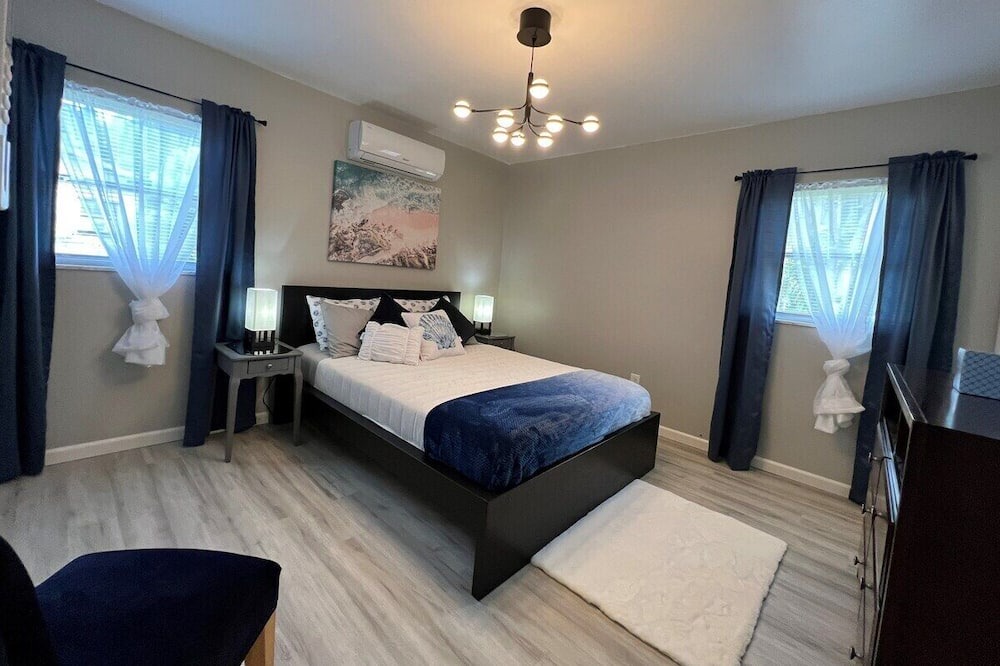 Photo of Bedroom in East County Civic Group