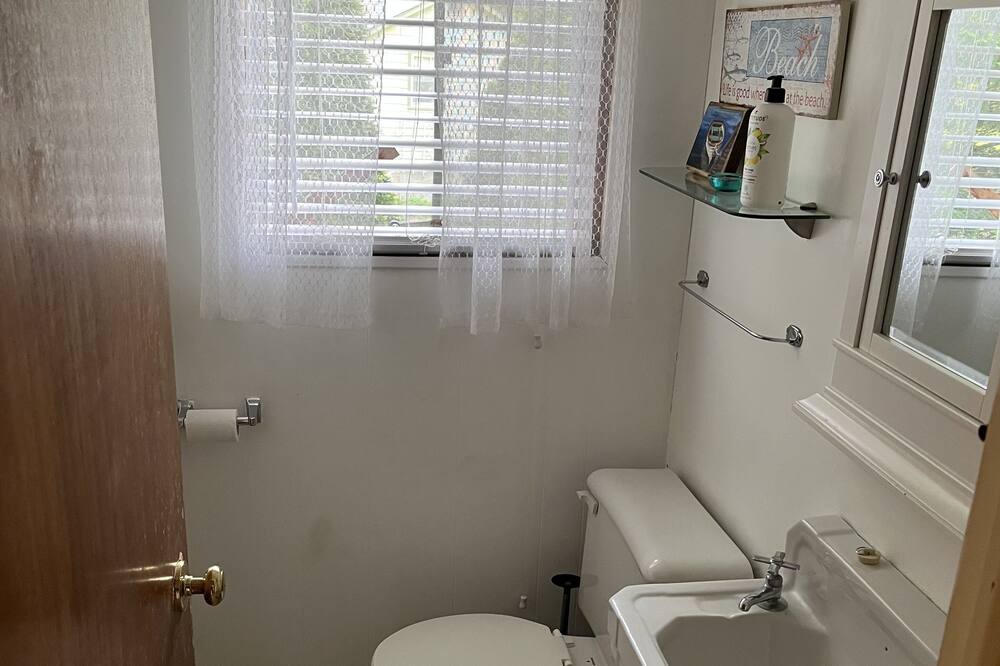 Photo of Bathroom in Huron-Kinloss