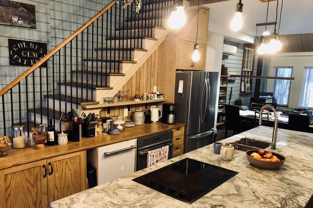 Photo of Kitchen in Paisley
