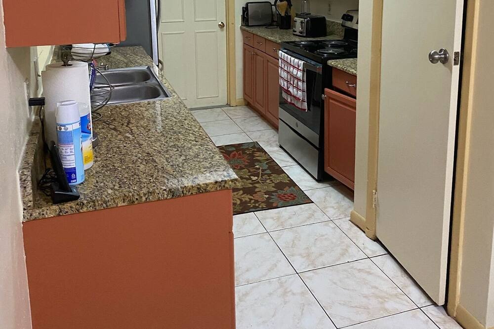 Photo of Kitchen in Oak Ridge