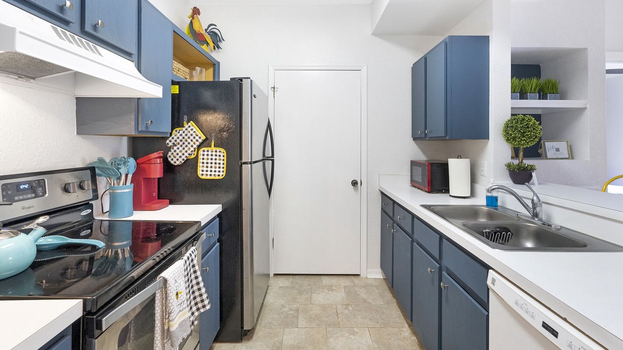 Photo of Kitchen in Bearss Plaza