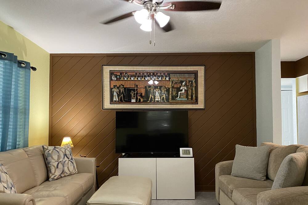 Photo of Livingroom in Orlovista