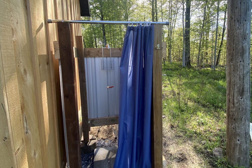 Photo of Patio Balcony in Central Frontenac