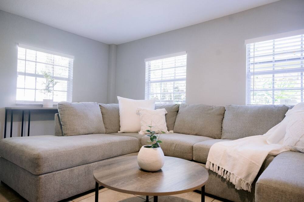 Photo of Livingroom in Conway