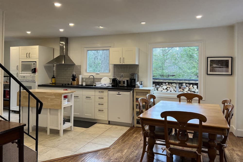 Photo of Kitchen in Georgian Bluffs