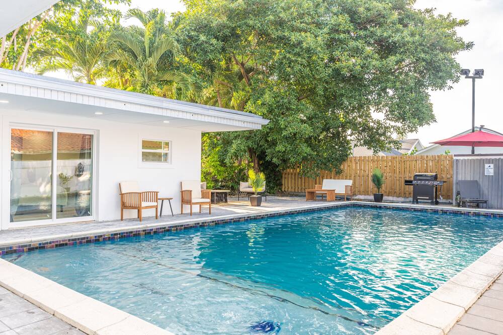 Photo of Outdoor in Coral Way