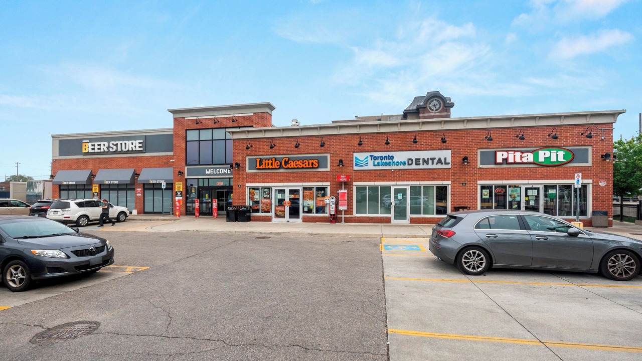 Photo of Outdoor in Saint Clair West Village