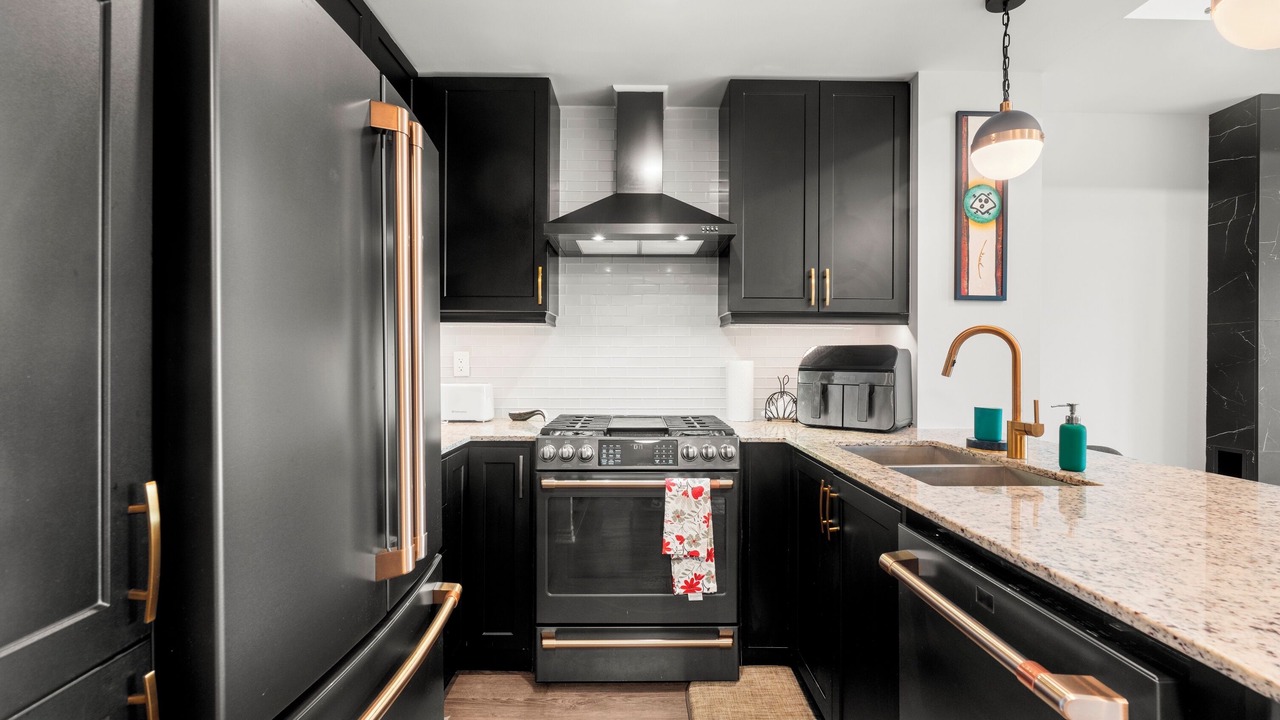 Photo of Kitchen in Saint Clair West Village