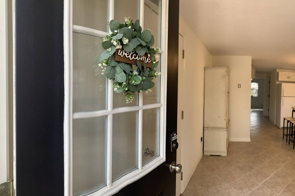 Photo of Livingroom in Silver Springs