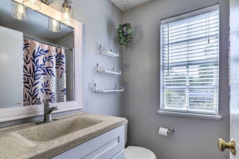 Photo of Bathroom in Seminole Heights