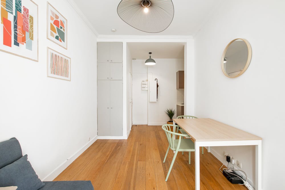 Photo of Livingroom in Levallois-Perret