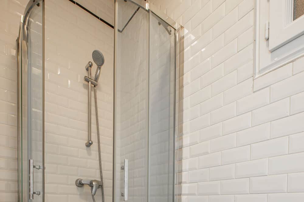 Photo of Bathroom in Levallois-Perret