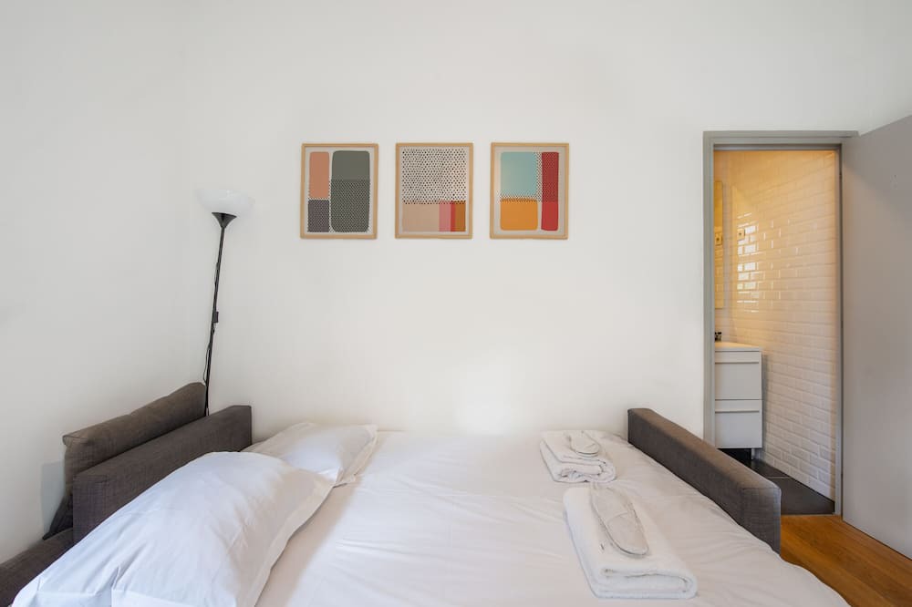 Photo of Bedroom in Levallois-Perret