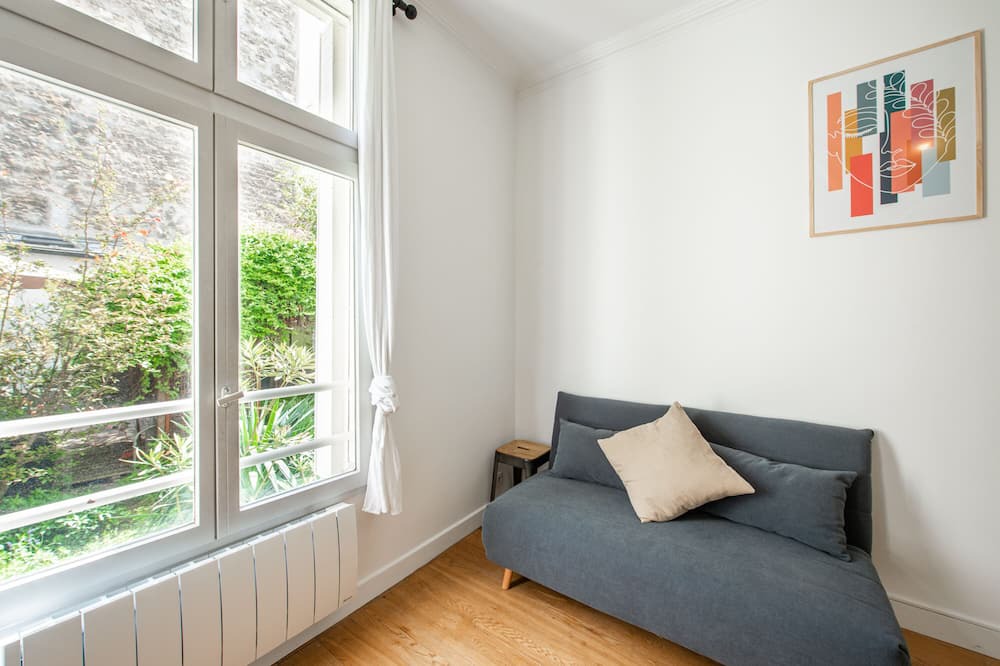 Photo of Livingroom in Levallois-Perret