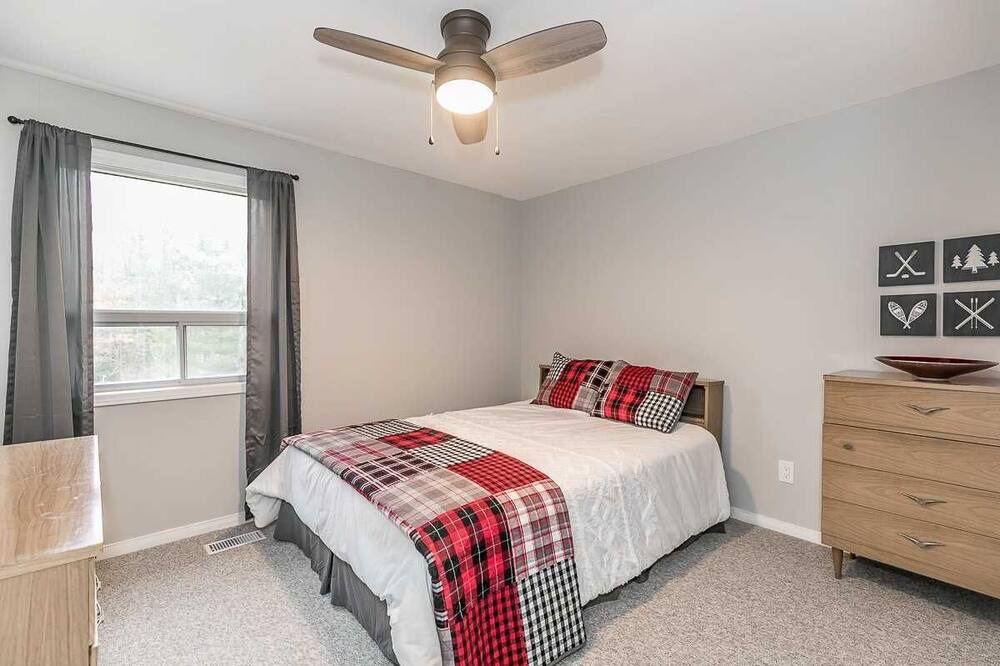 Photo of Bedroom in Tiny
