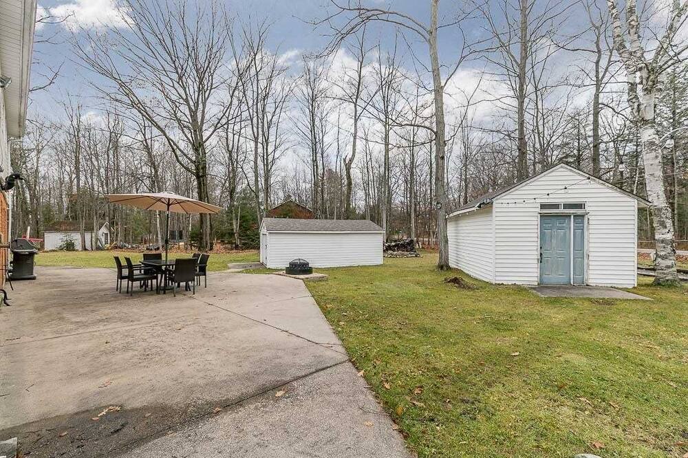 Photo of Outdoor in Tiny