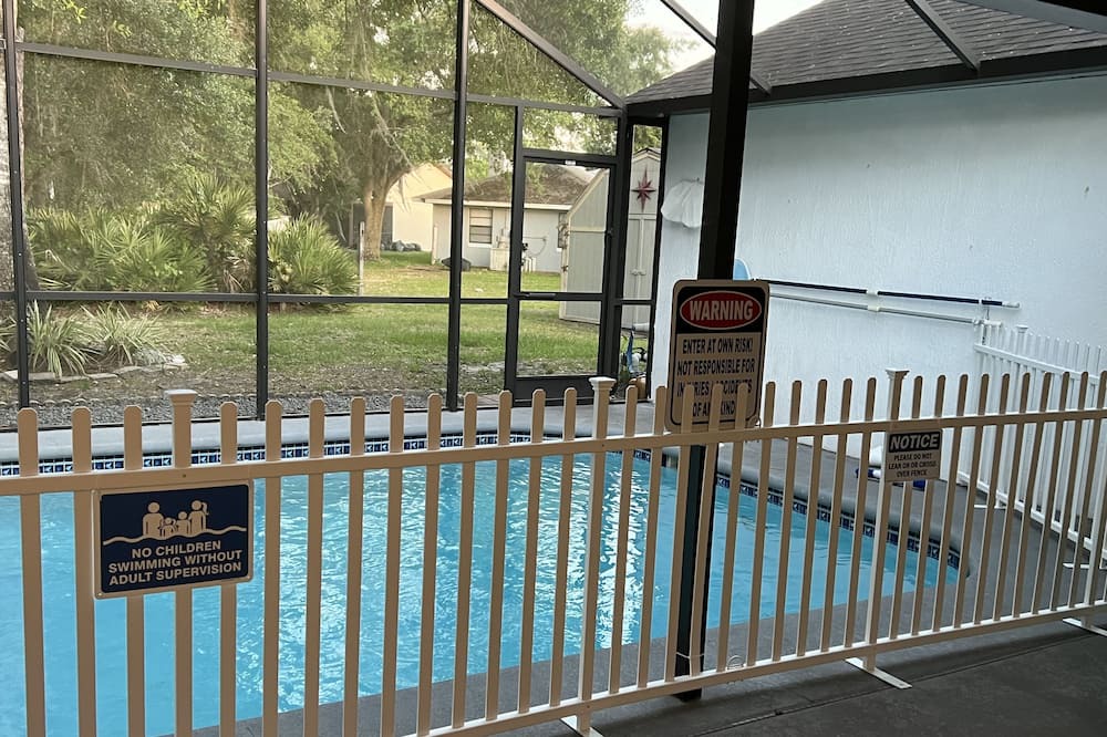 Photo of Outdoor in Poinciana