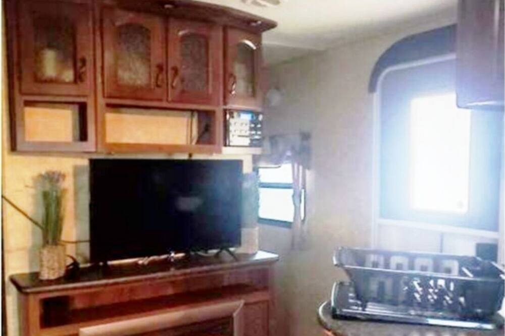 Photo of Livingroom in Milton