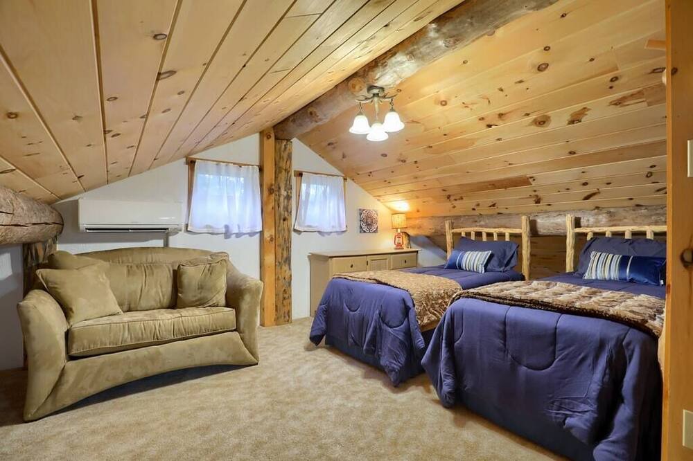 Photo of Bedroom in Huntingdon