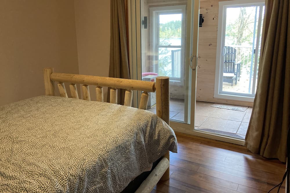 Photo of Bedroom in Dysart et al