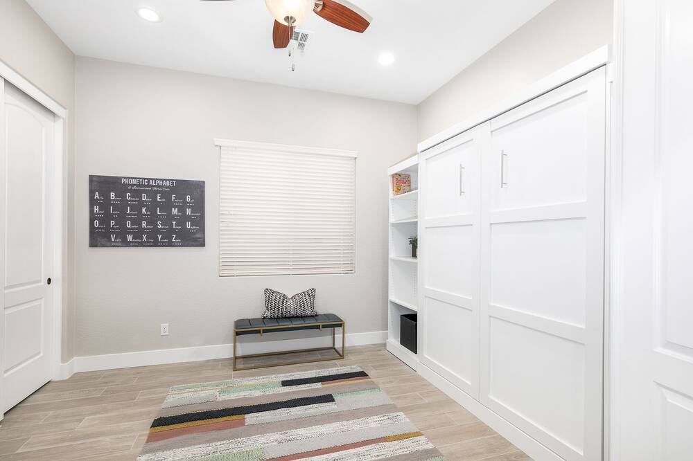 Photo of Bedroom in Sonoran Foothills