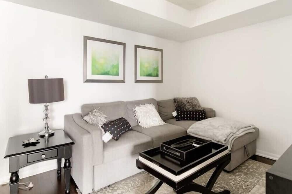 Photo of Livingroom in Fort York