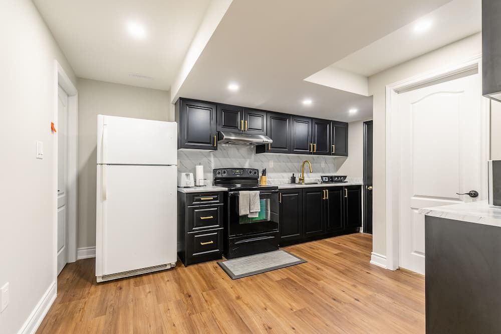 Photo of Kitchen in Central Erin Mills