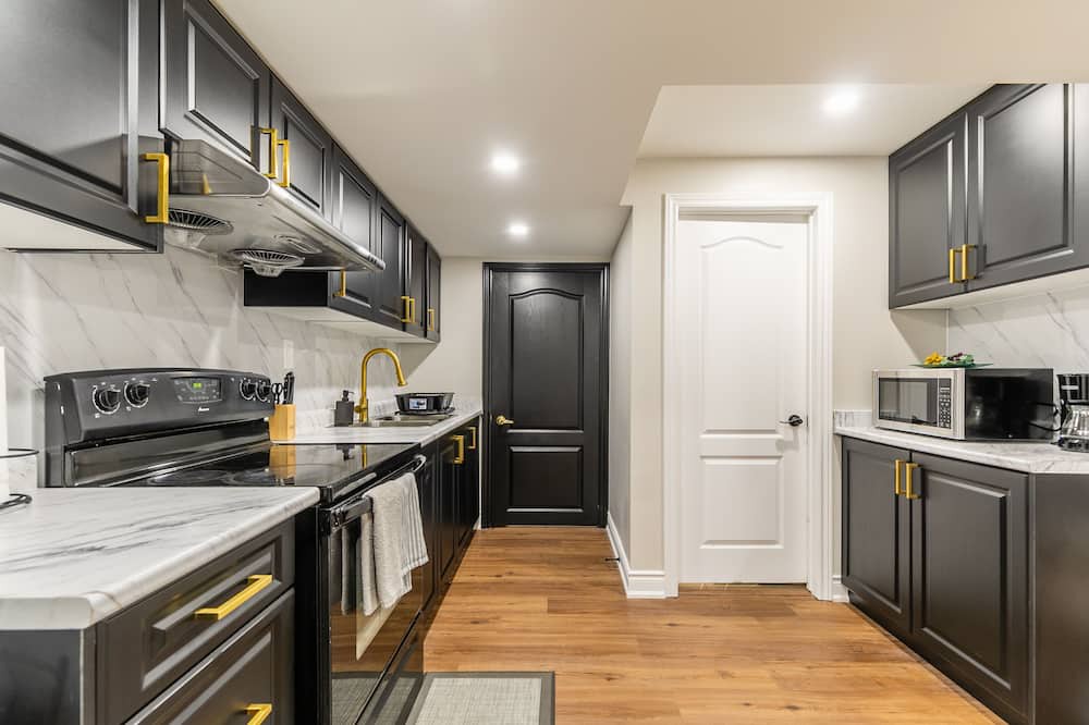 Photo of Kitchen in Central Erin Mills