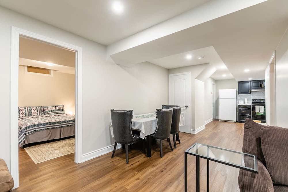Photo of Bedroom in Central Erin Mills