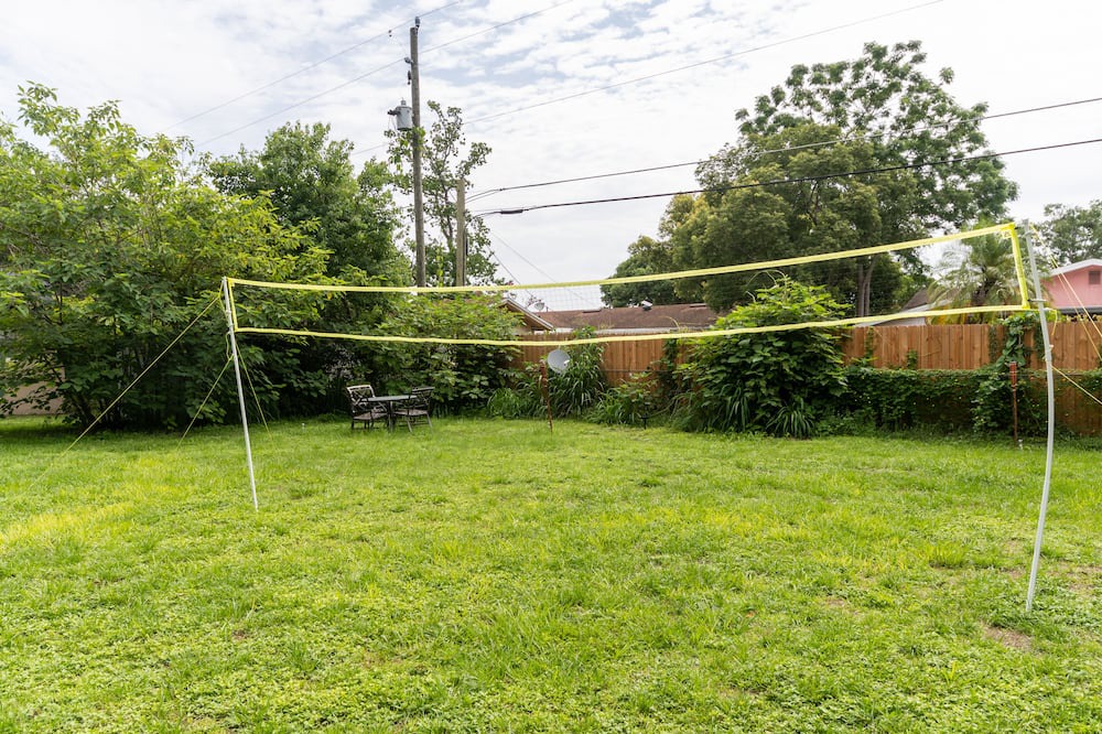 Photo of Outdoor in Azalea Park