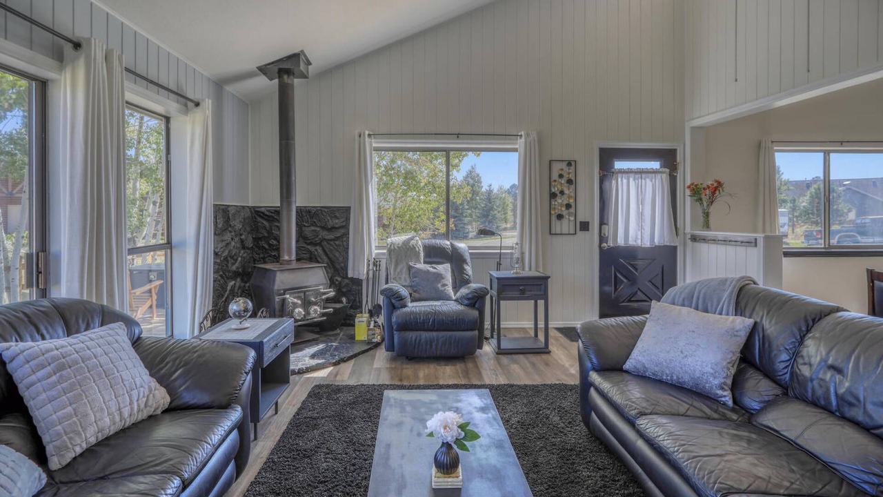 Photo of Livingroom in Pagosa Highlands