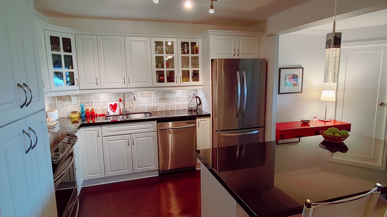 Photo of Kitchen in Lakeview