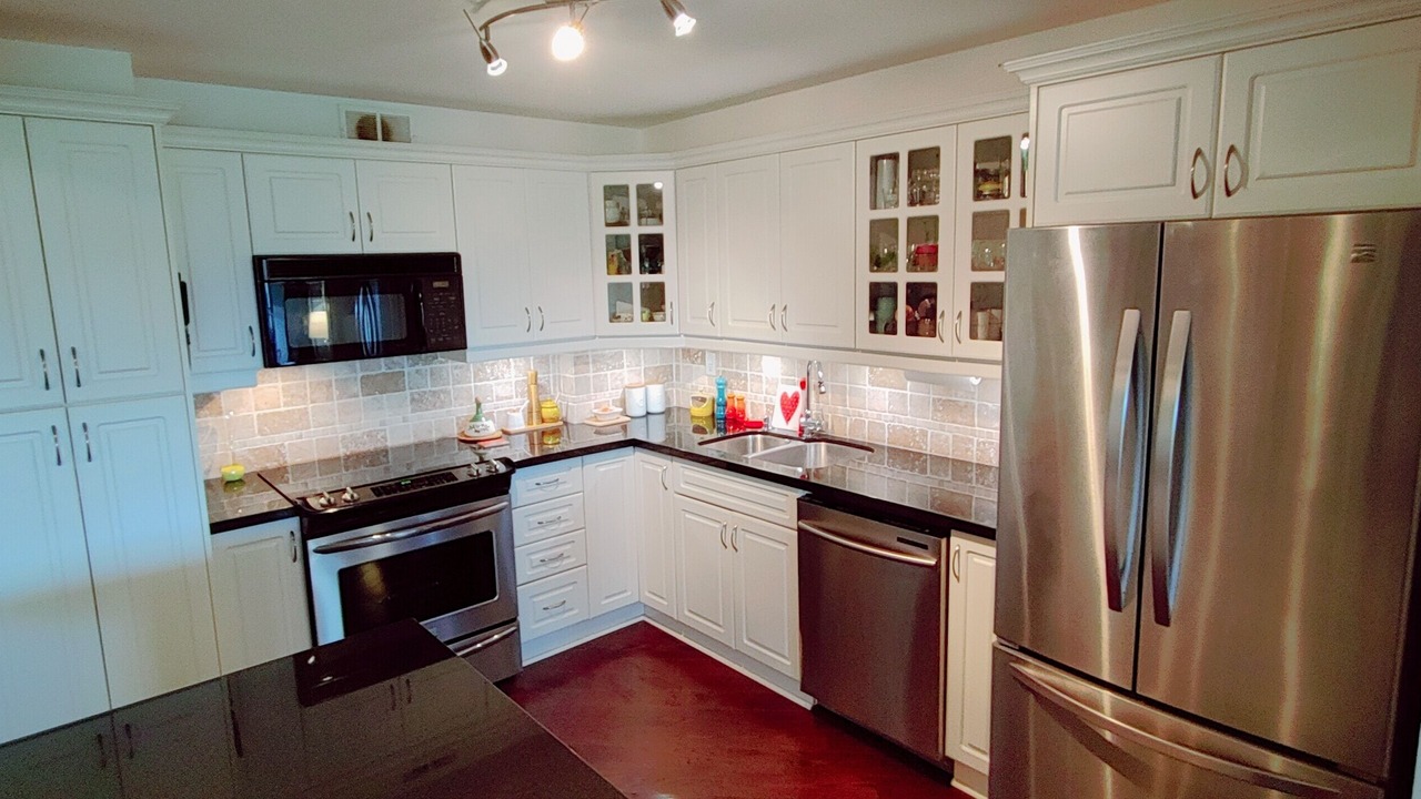 Photo of Kitchen in Lakeview