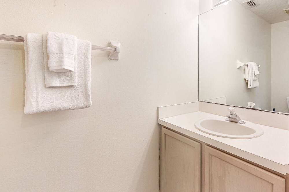 Photo of Others in Lake Davenport Estates