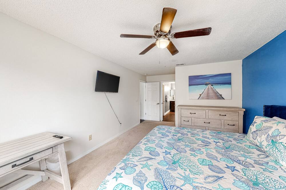 Photo of Others in Lake Davenport Estates