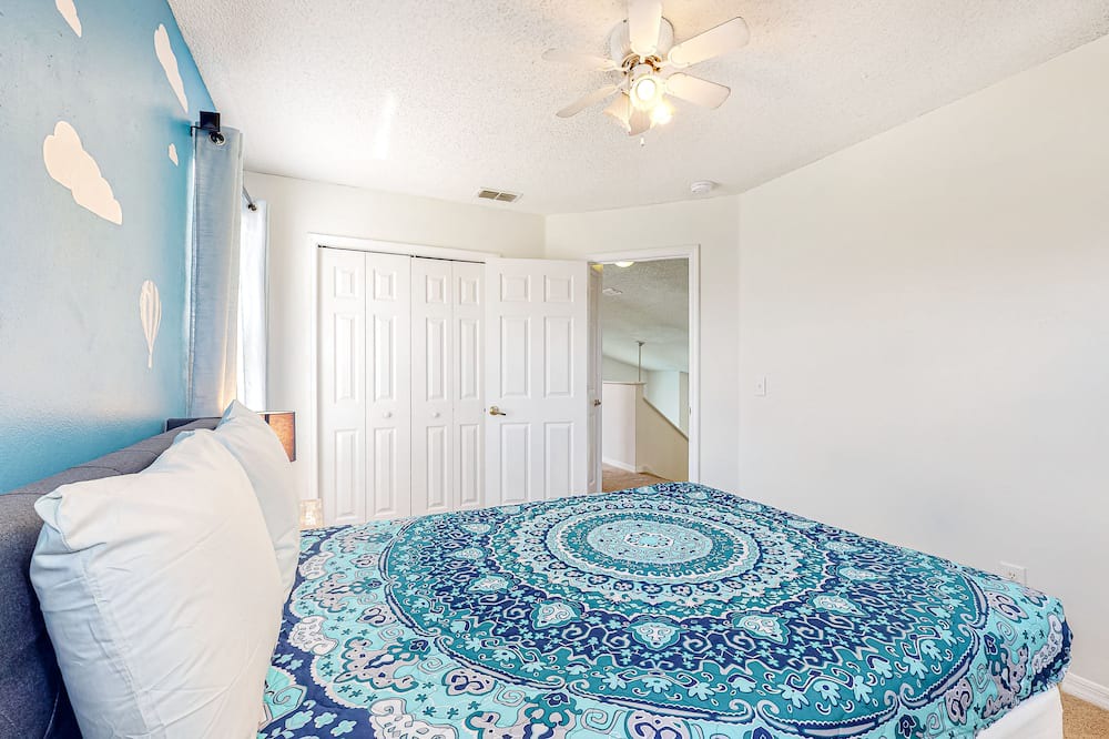 Photo of Others in Lake Davenport Estates