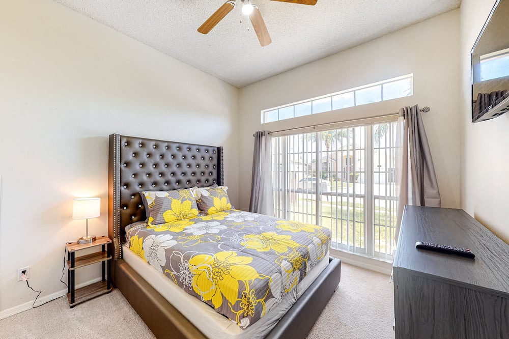 Photo of Others in Lake Davenport Estates
