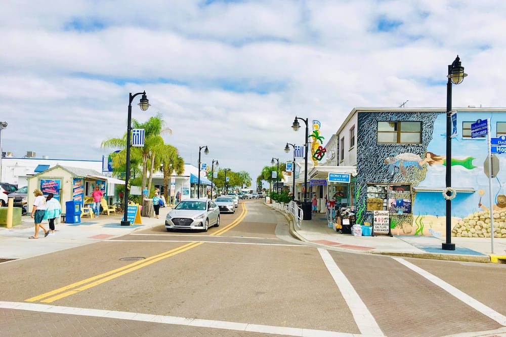 Photo of Others in Tarpon Springs