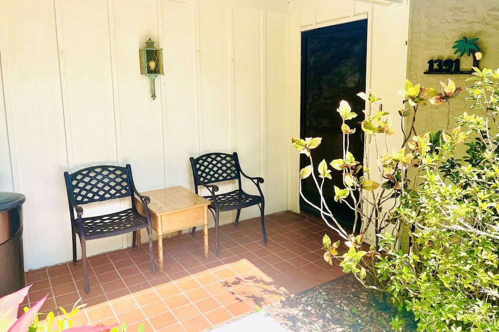 Photo of Patio Balcony in Tarpon Springs
