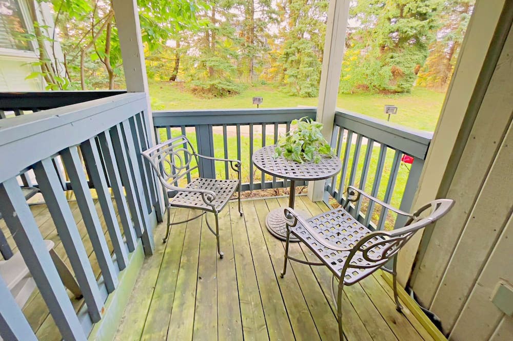 Photo of Patio Balcony in Craigleith